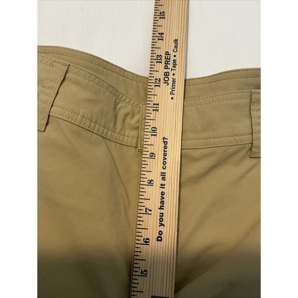 2 Eddie Bauer Womens Cargo Hiking Golf Shorts Sz 14 Gray Khaki - Picture 10 of 16